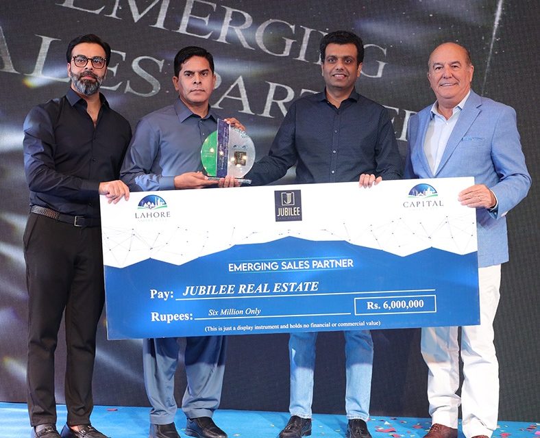 Want to succeed in real estate? Focus on these habits.